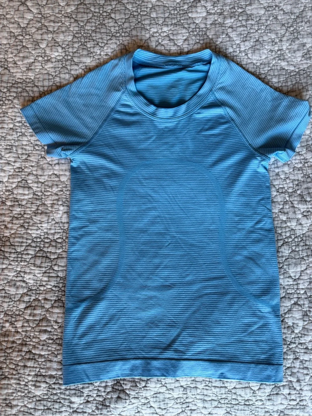 Lululemon Swiftly Tech Waist Length (Size 2) Stripe Ocean Wave/White